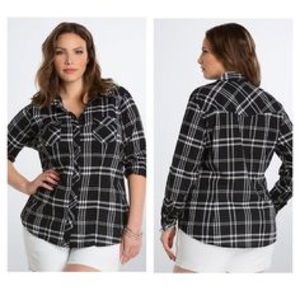 Plaid camp shirt 💕